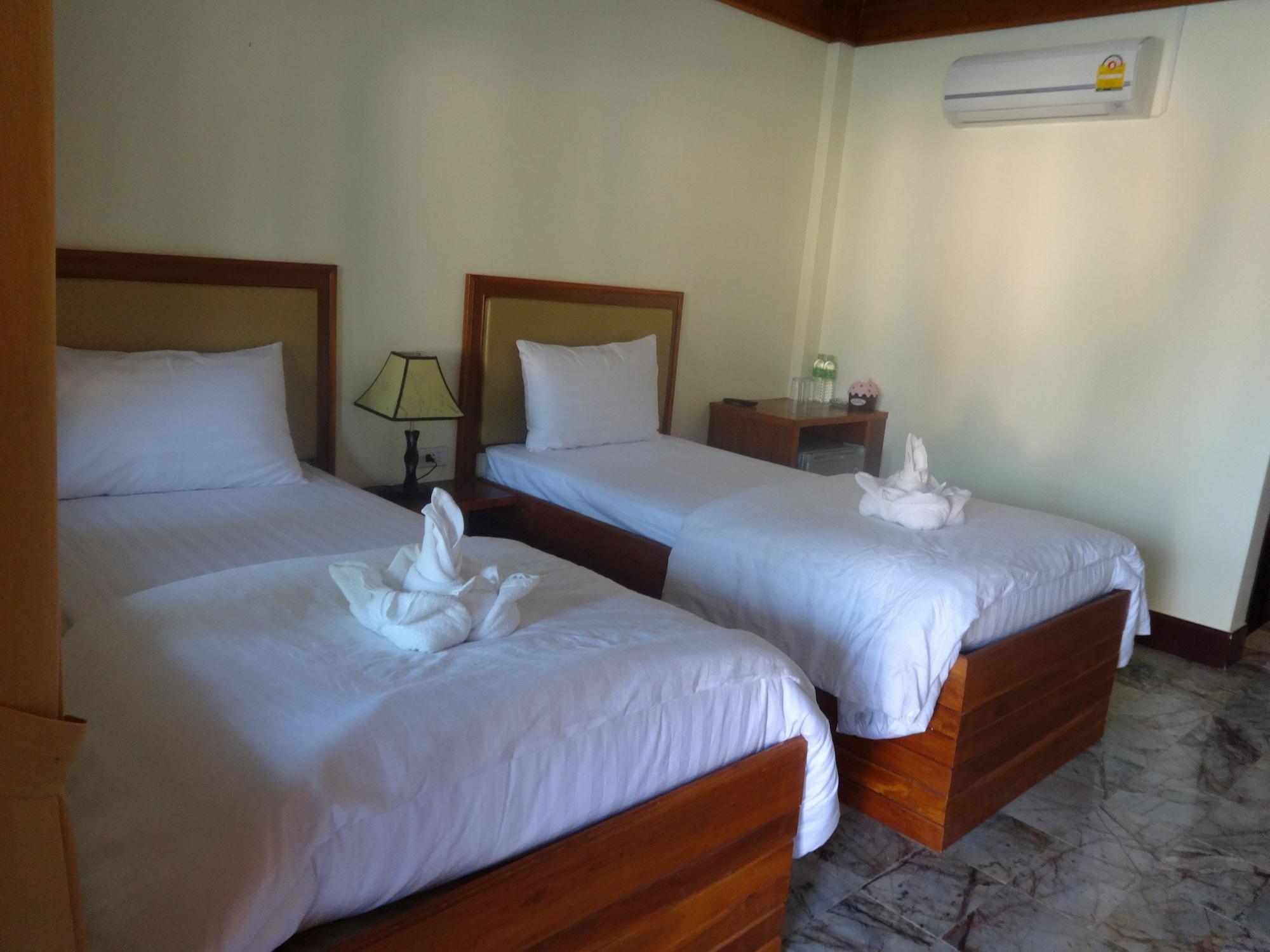 Needa Rock Resort Khanom Exterior foto