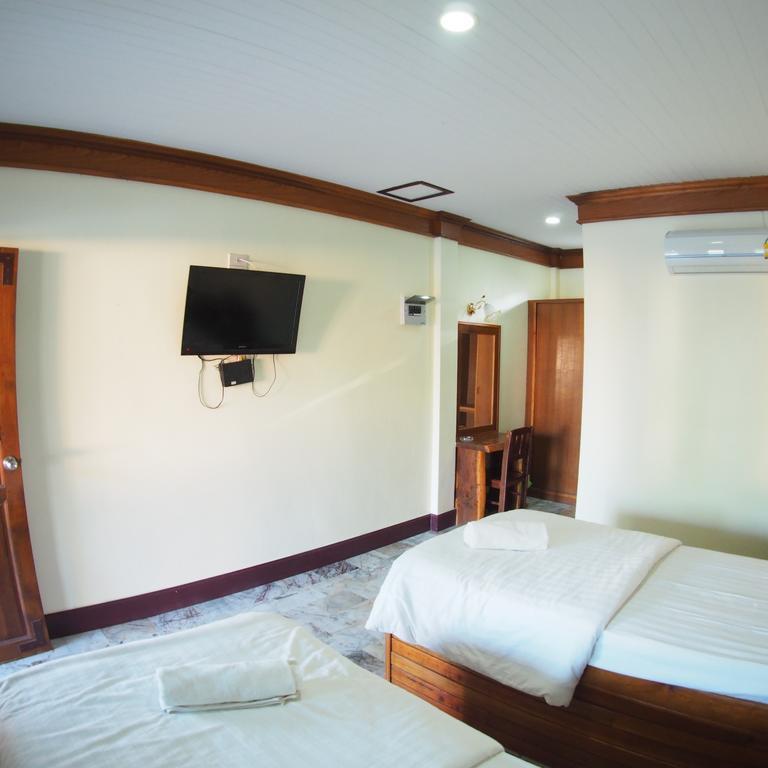 Needa Rock Resort Khanom Exterior foto
