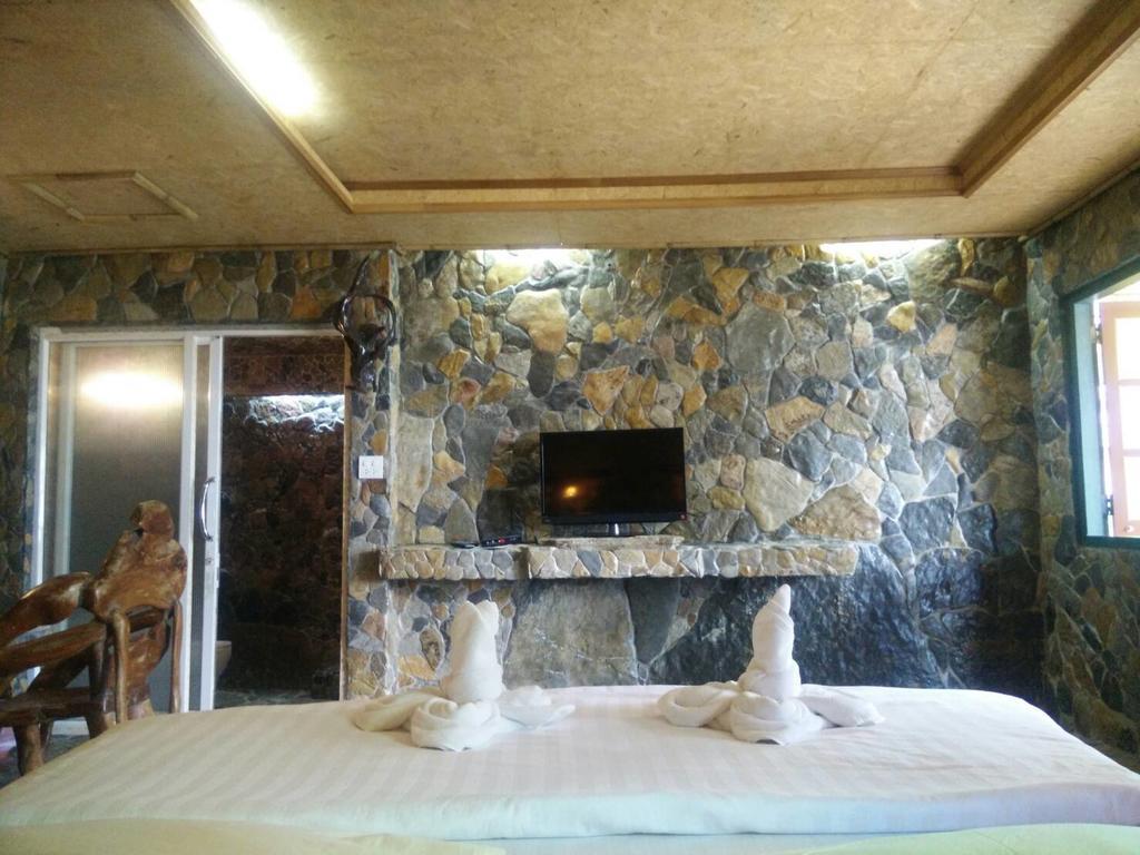 Needa Rock Resort Khanom Exterior foto