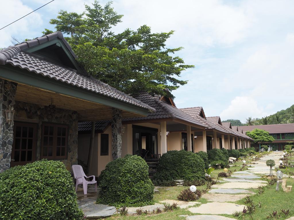 Needa Rock Resort Khanom Exterior foto